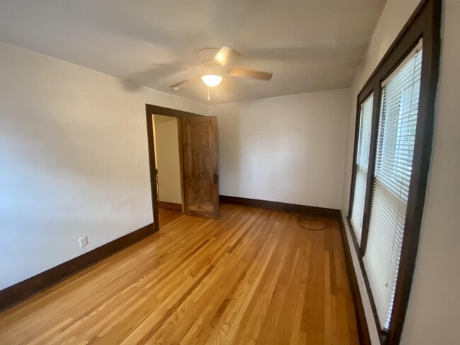 Building Photo - 333 Orange St