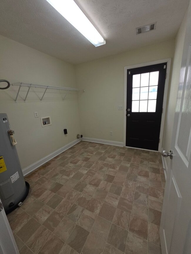 Building Photo - 22 Shadowridge Ln