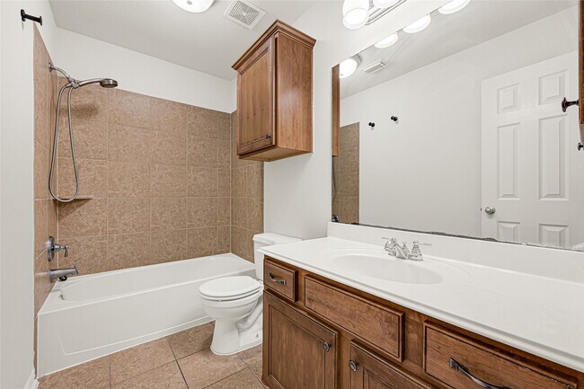 Building Photo - 74 E Arbor Camp Cir