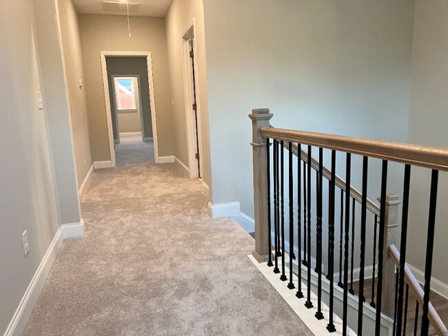 Building Photo - 4091 Aveline Ln
