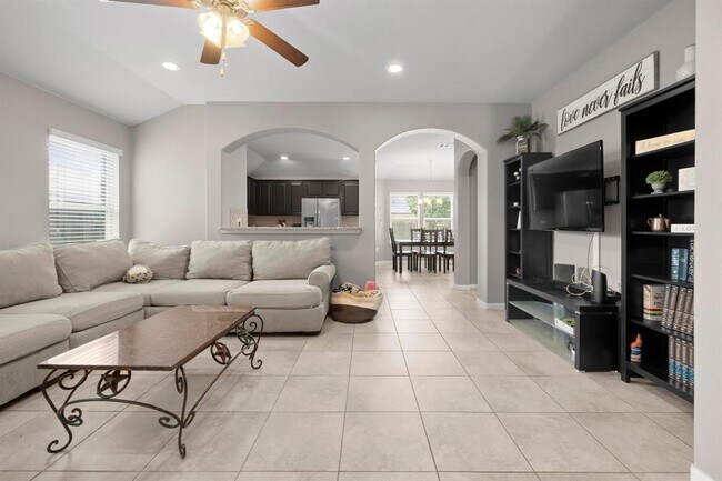 Building Photo - 108 Cypress Bend Ct