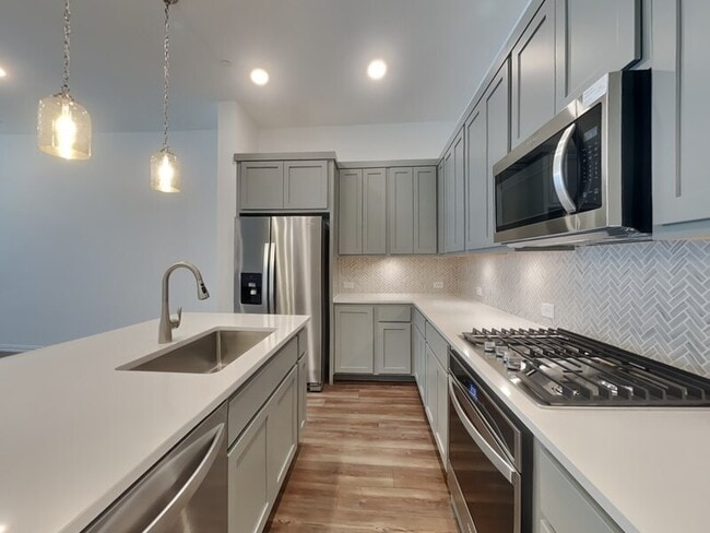 Building Photo - 1069 Keene Rdg Dr