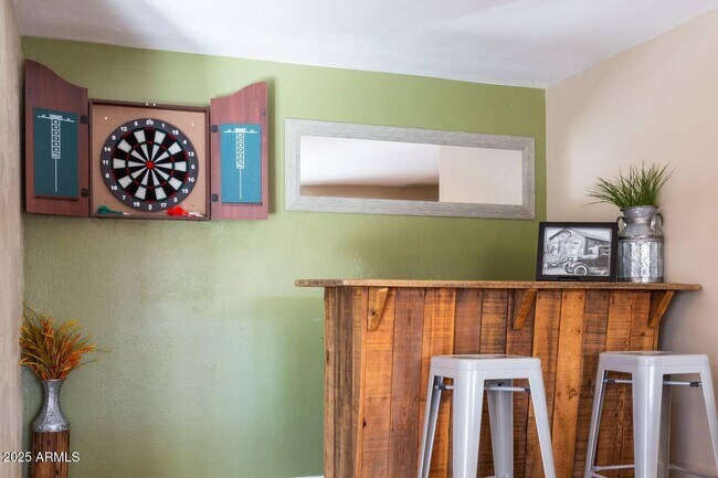 Building Photo - 8447 E Sheridan St