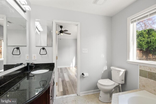 Building Photo - 4435 Flintstone Rd