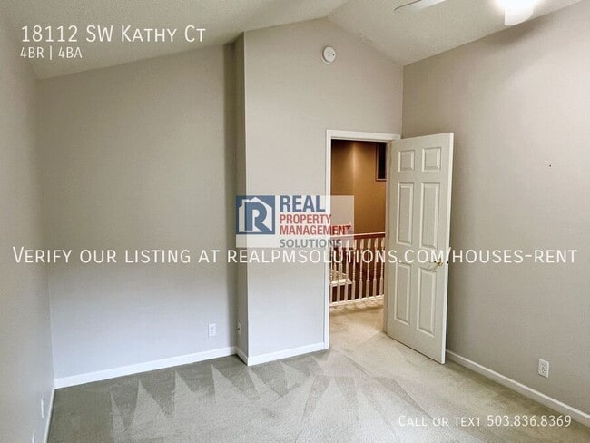 Building Photo - 18112 SW Kathy Ct
