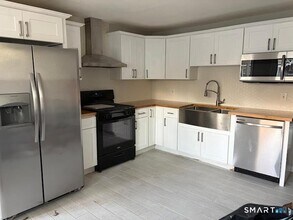 Building Photo - 50 Trumbull Ave