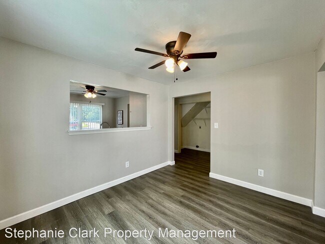 Building Photo - 5 br, 3.5 bath House - 1317 Beacons Reach ...