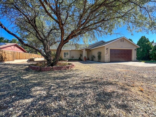 Building Photo - HOUSE - COTTONWOOD – VERDE VILLAGE