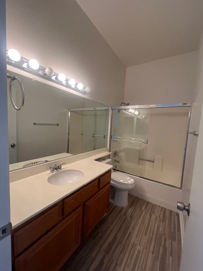 Building Photo - 2235 Indigo Hills Dr