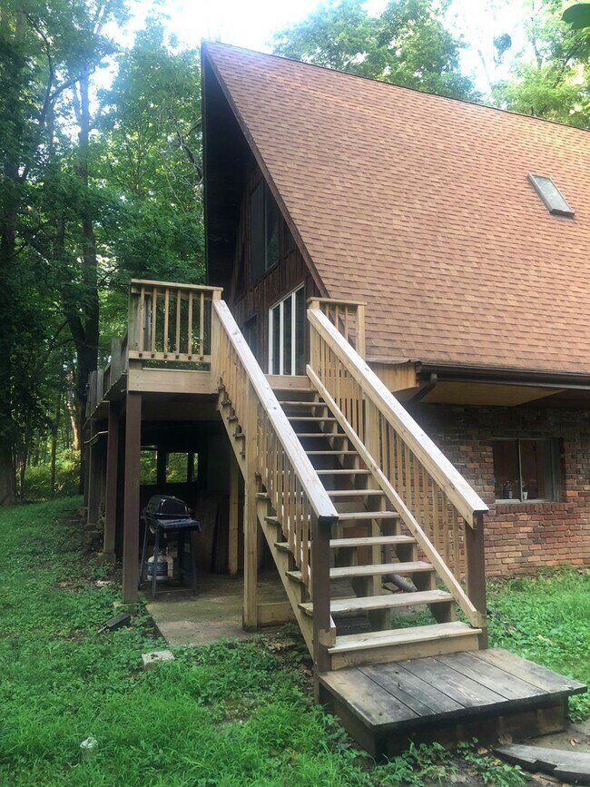 Building Photo - 2309 N Headley Rd