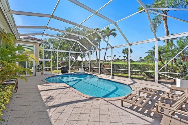 Building Photo - 8988 Lakes Blvd