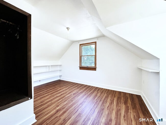 Building Photo - 225 Battis Rd