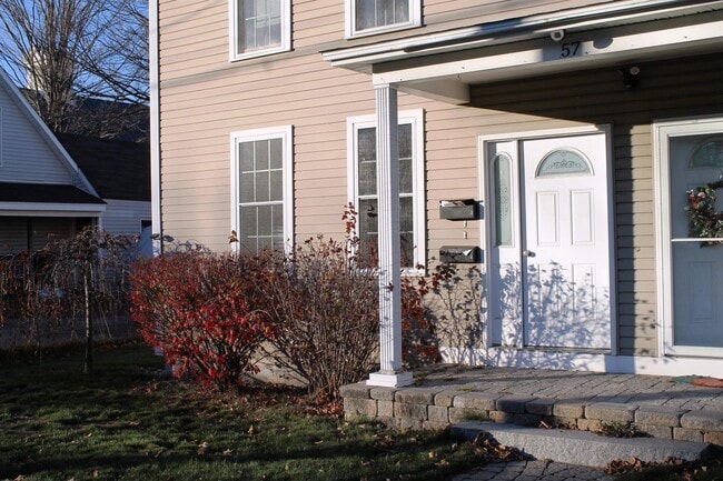 Building Photo - 57 S Mast St