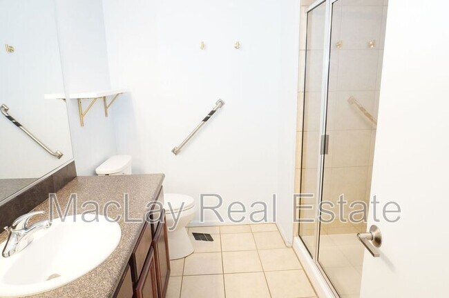 Building Photo - 10115 E Mountain View Rd