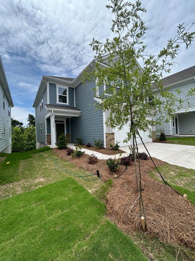 Building Photo - 15208 Caspian Wy