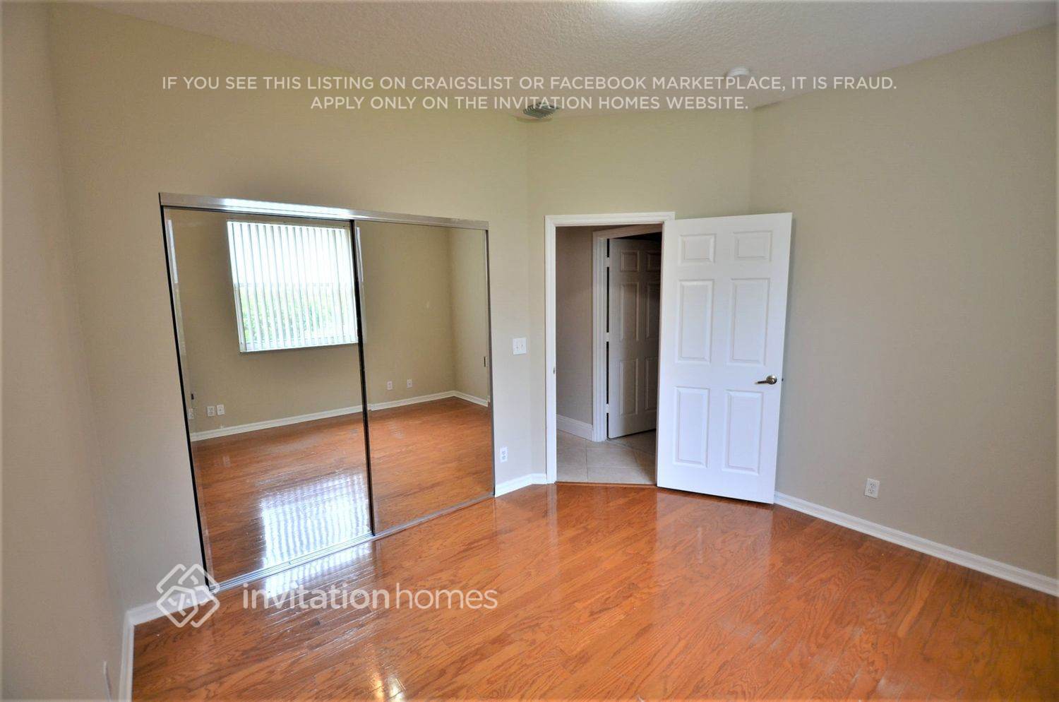 Building Photo - 5138 NW 57th Dr