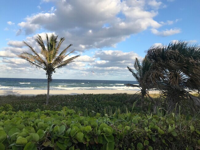 Proximity to Ocean - 935 Sweetwater Ln