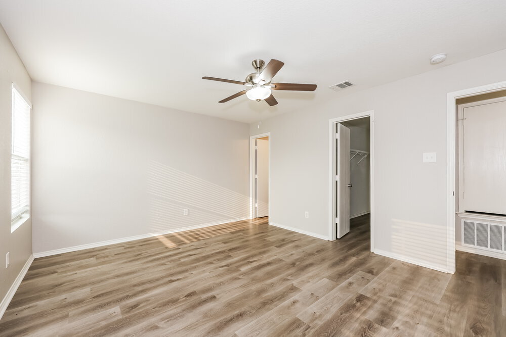 Building Photo - 413 Dakota Ridge Dr