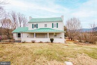 Building Photo - 57 Waterhouse Ln