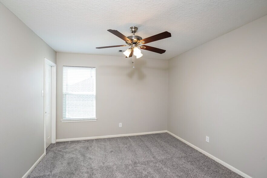 Building Photo - 4258 Wells Mark Dr