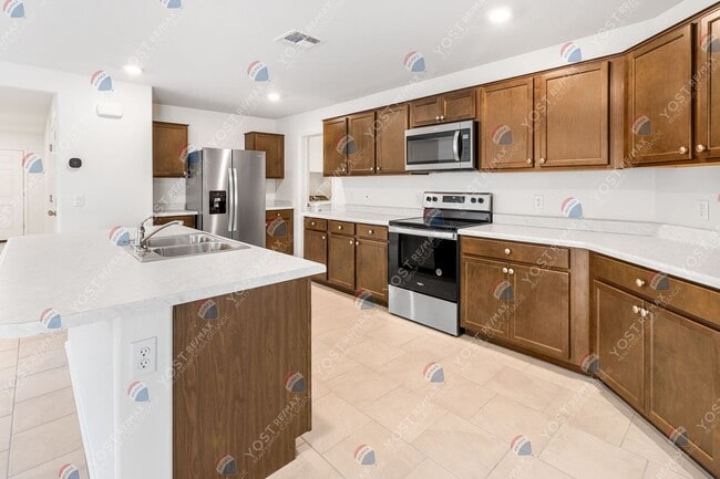 Building Photo - Gorgeous home- $500 off the 1st months rent