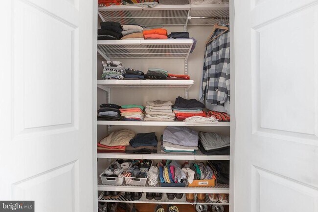 Building Photo - 1500 Chestnut St