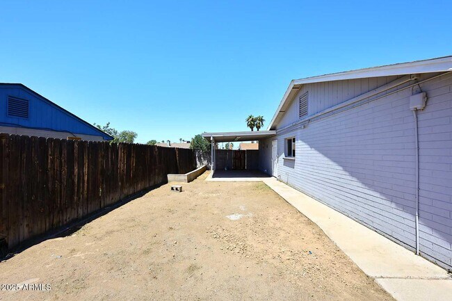 Building Photo - 4031 N 81st Ave