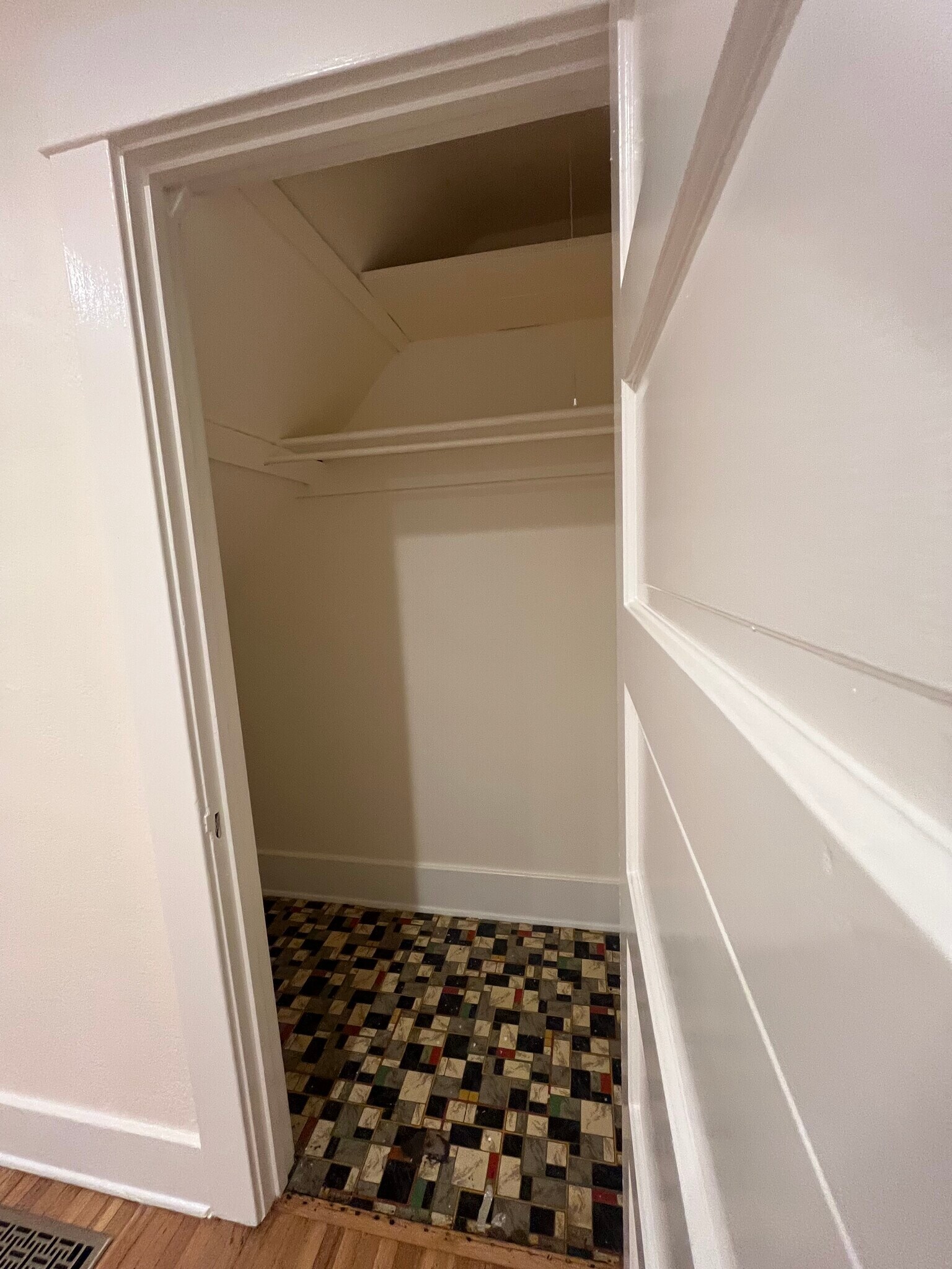 Closet in living room - 1318 N McCadden Pl