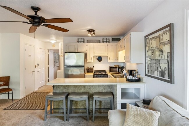 Building Photo - 6620 Weston Point Dr