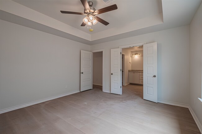 Building Photo - Beautiful 3-Bedroom Home with Modern Finishes in Perry!