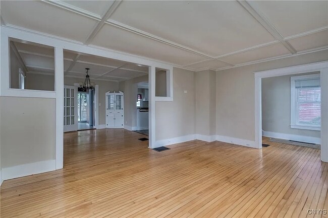 Building Photo - 115 Haley St