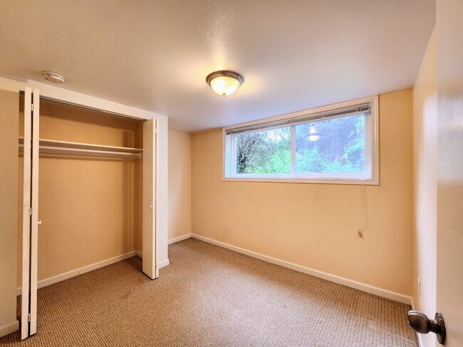 Bedroom 4 (downstairs) - 16025 Lake Hills Blvd