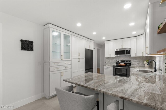 Building Photo - 8487 Jenny Cae Ln