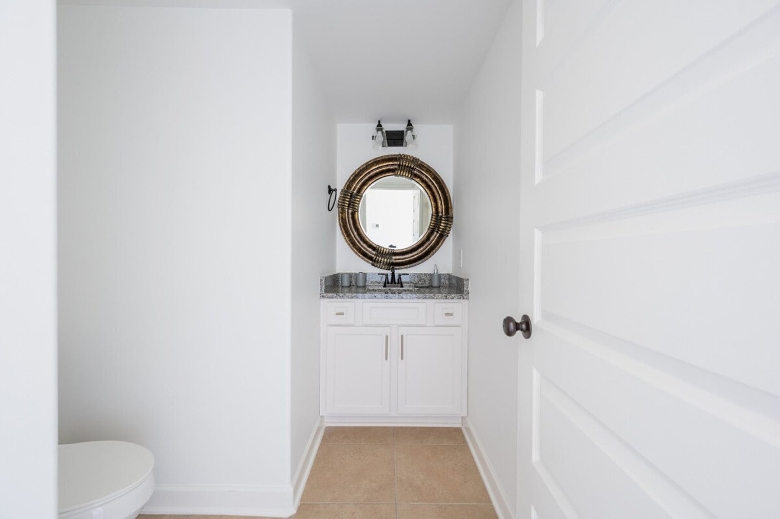 Building Photo - 3319 Old Hickory Blvd