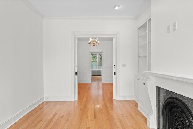 Building Photo - 103 Sanford Pl