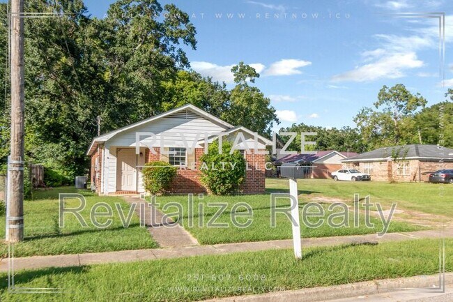 Building Photo - 1066 Bernice Hudson Dr