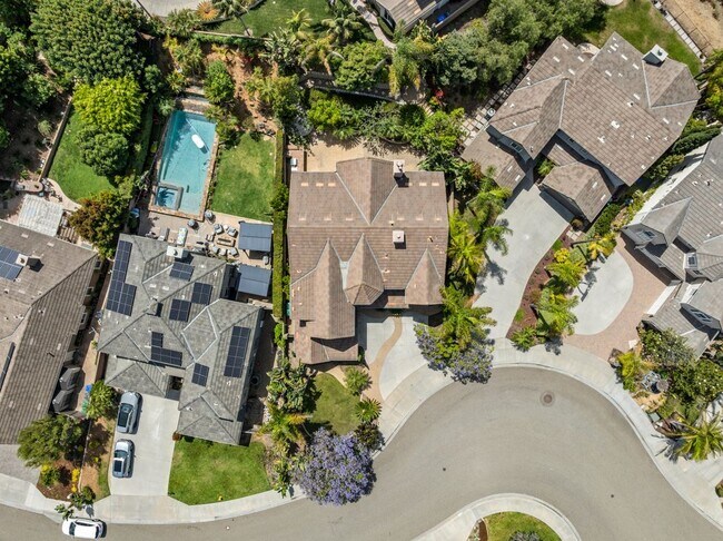 Building Photo - 5250 Coleridge Ct