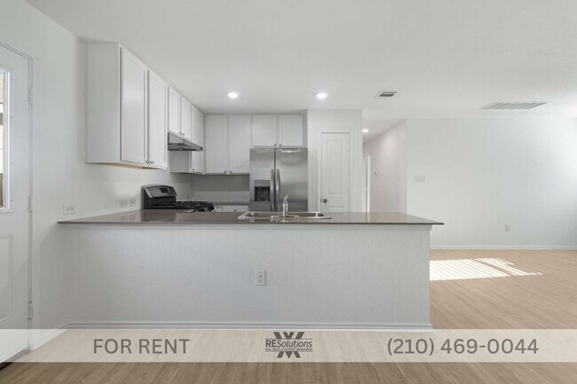 Building Photo - 2024-built 4-bedroom home under $1,600 near Culebra, Government Canyon, SeaWorld, Northwest Vista...