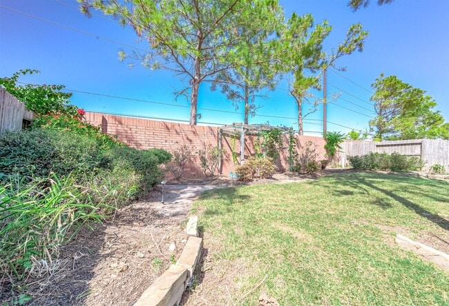 Building Photo - 2622 Mountain Sage Dr