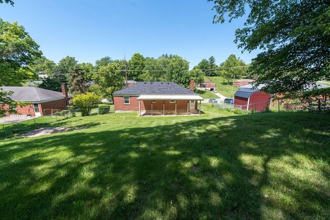 Building Photo - BRIDGETOWN- 3BEDROOM 1BATH W 1 CAR BUILT I...