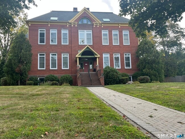 Building Photo - 58 Woodley Ct