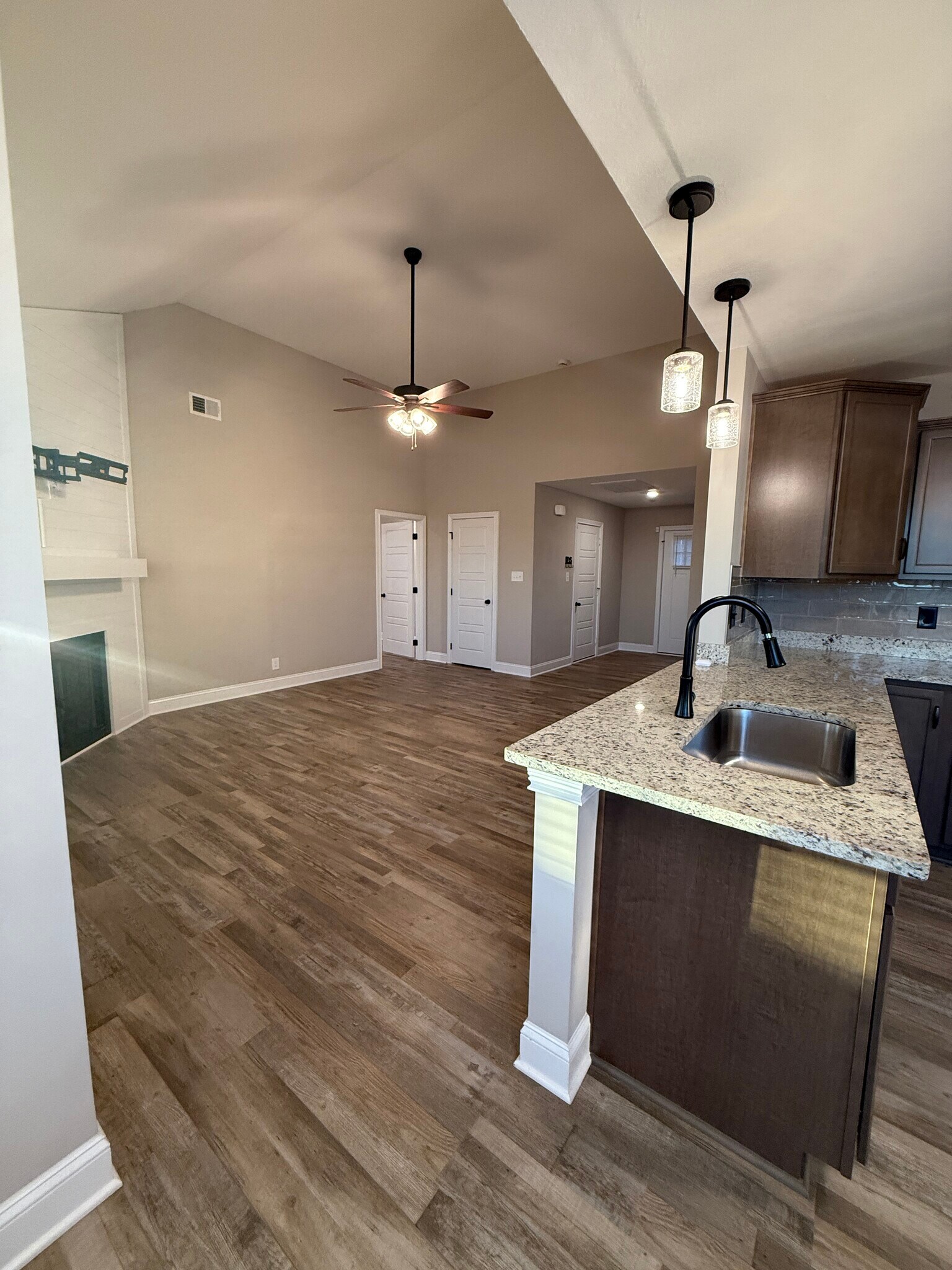 Building Photo - 1100 Cardinal Creek Dr