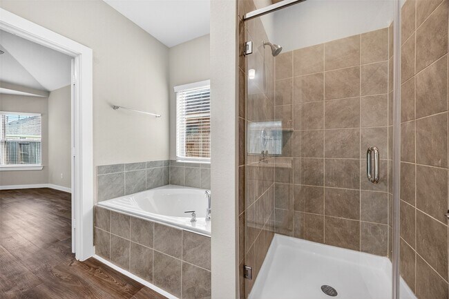 Building Photo - 21619 Coral Mist Dr