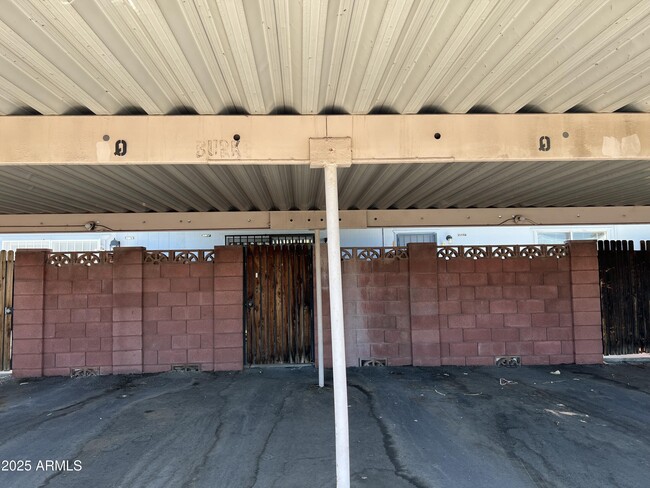 Building Photo - 6818 N 35th Ave