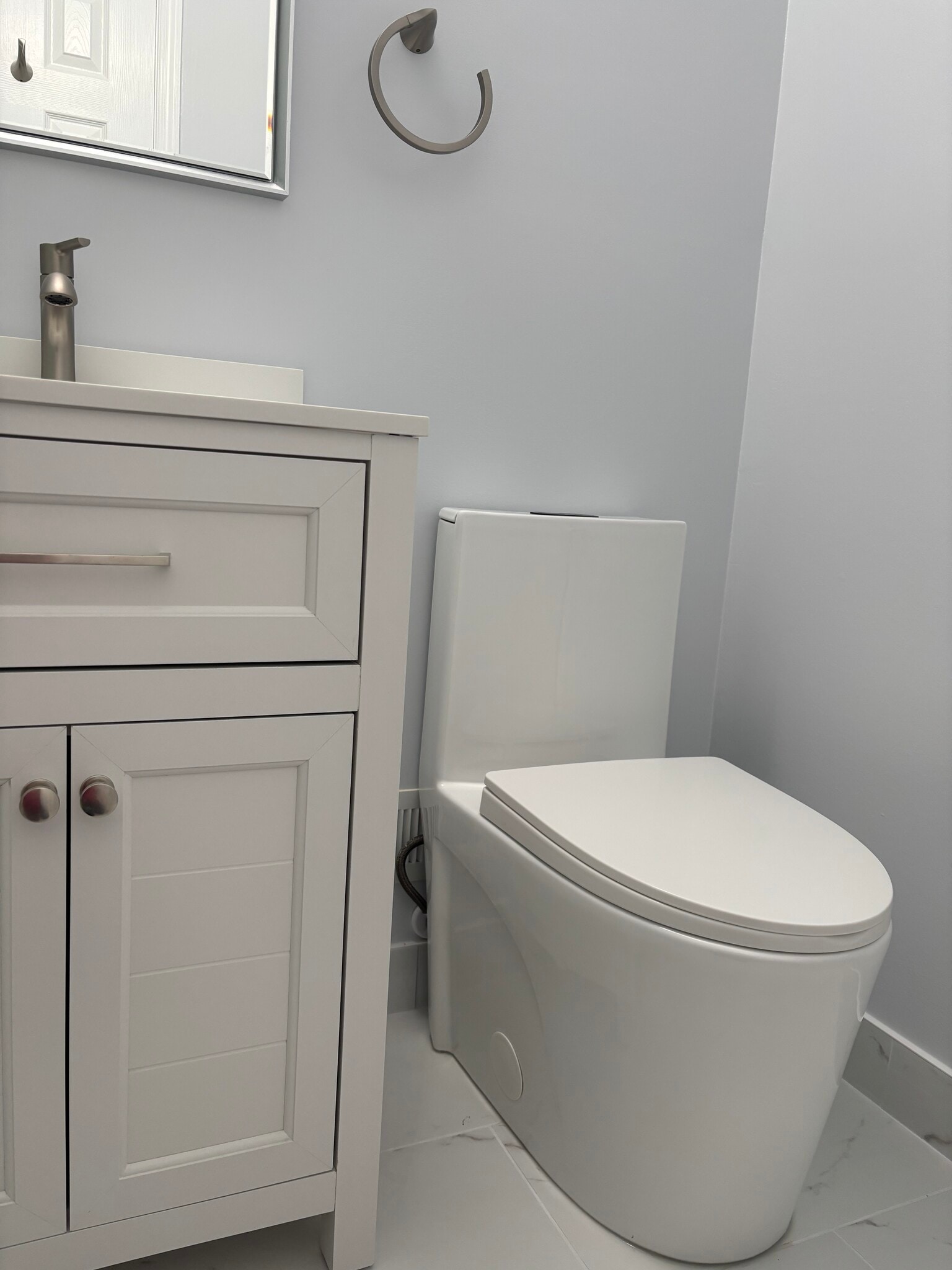 Building Photo - 8903 Victoria Rd