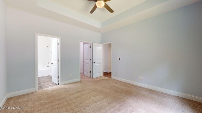 Building Photo - 1303 Dan Owen Dr