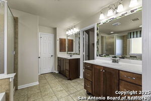 Building Photo - 1507 Saddle Blanket