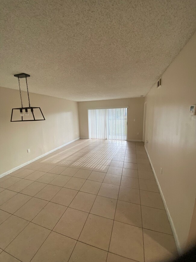 Building Photo - 2571 NW 56th Ave