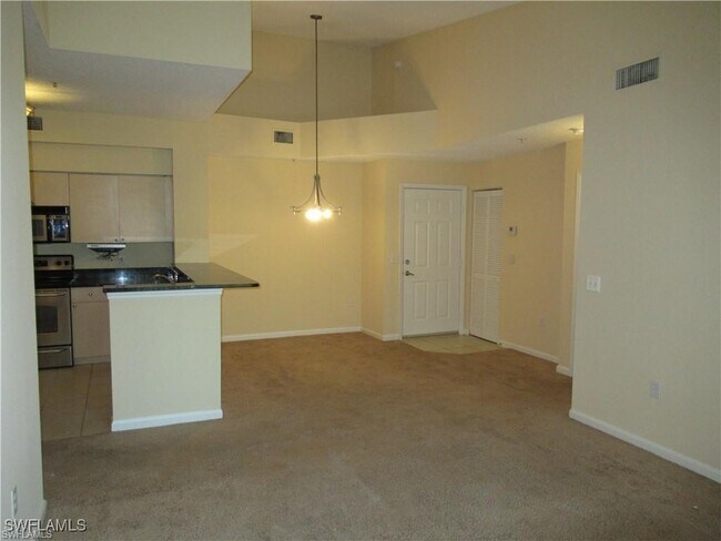 Building Photo - 1105 Reserve Ct