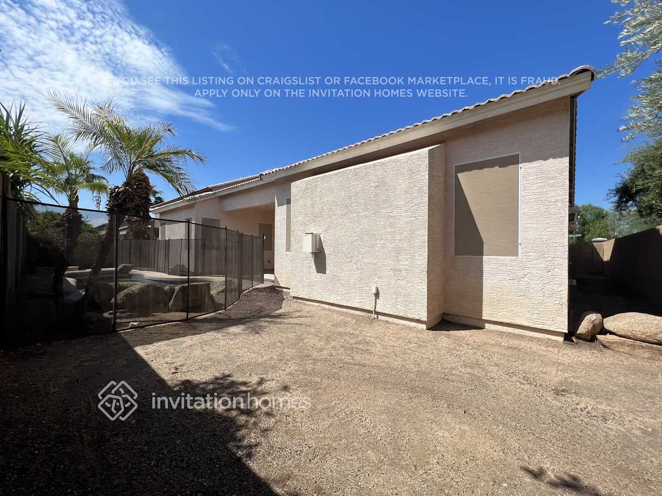 Building Photo - 2995 E Santa Rosa Dr
